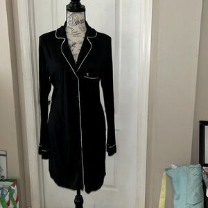 Victoria’s Secret Long Sleep Shirt